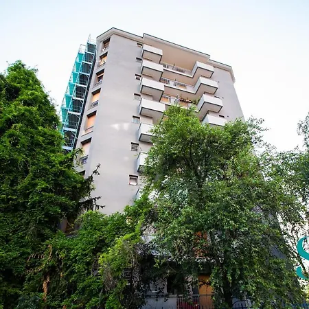 Life - Fiera Apartment Milan